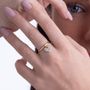 Anel-Feminino-Com-Pingente-Cravejado-Diamantes