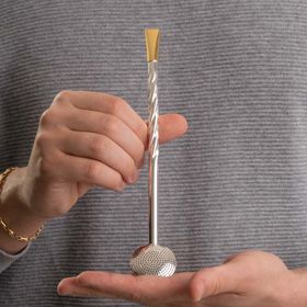 Bomba-para-Chimarrao-em-Prata-e-Ouro-com-Detalhes-Expiralados