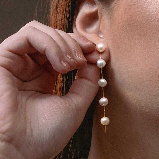 Brinco com Perolas em Ouro 18k Longo