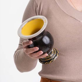 Cuia-de-Chimarrao-Bocal-Largo-Black-Colecao-Linhas-do-Sul-da-Fluairte-Joias