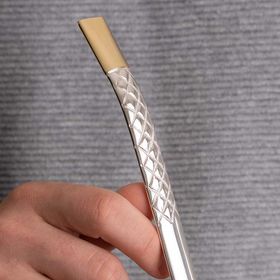 Bomba-de-Chimarrao-Larga-com-Detalhes-Entalhados-no-cano