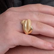 Anel-organico-em-ouro-amarelo
