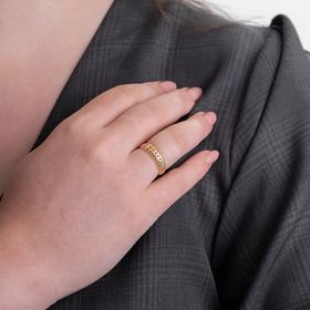 Anel-em-ouro-delicado-feminino