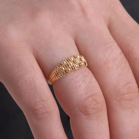 Anel-delicado-em-ouro-amarelo-feminino