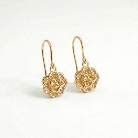 Brinco-em-flor-organica-de-ouro