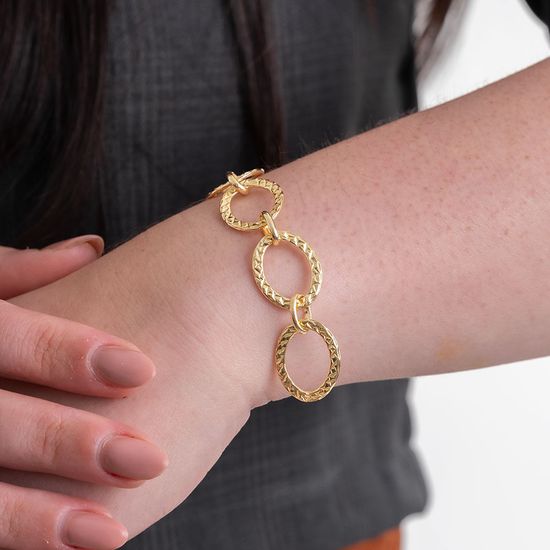 Pulseira-em-ouro-com-elos-ovais-trabalhados
