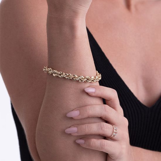 pulseira-de-ouro-18k-elegante-com-elos-torcidos