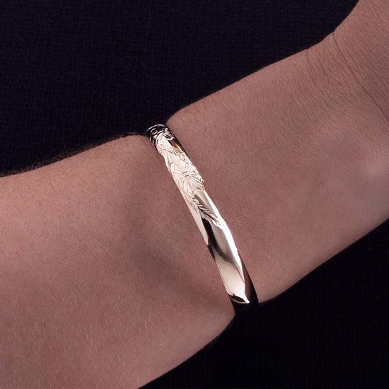 bracelete-feminino-em-ouro-18k-com-trabalhado-flower